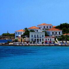 Acropolistravel.gr