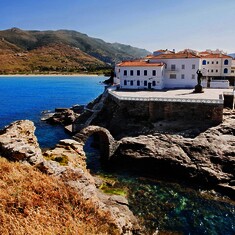 Acropolistravel.gr